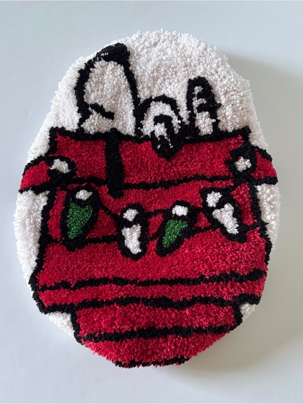 Snoopy Peanuts Bathroom Toilet Seat Lid Cover Latch hook Dog Puppy Charlie
